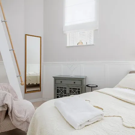 Апартаменты Srodmiescie Piekna Comfort